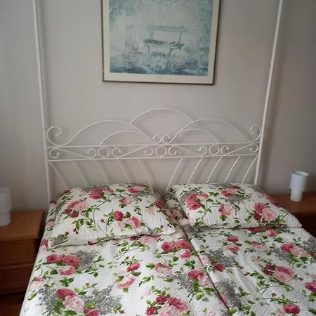 홈스테이 Pokoje Goscinne Orla 4 I *