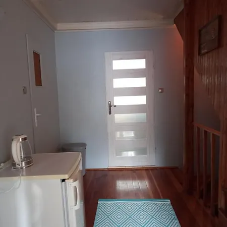 Pokoje Goscinne Orla 4 I * 미엥지즈드로예