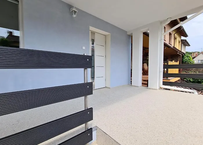 Pokoje Goscinne Orla 4 I * ミエンジズドロイェ